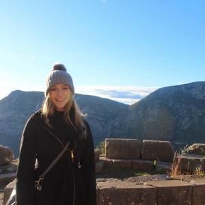 Meet your Posher, Emma